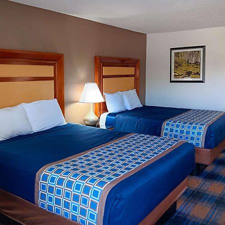 Rodeway Inn Lake City I-75 Экстерьер фото