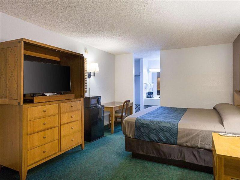 Rodeway Inn Lake City I-75 Экстерьер фото
