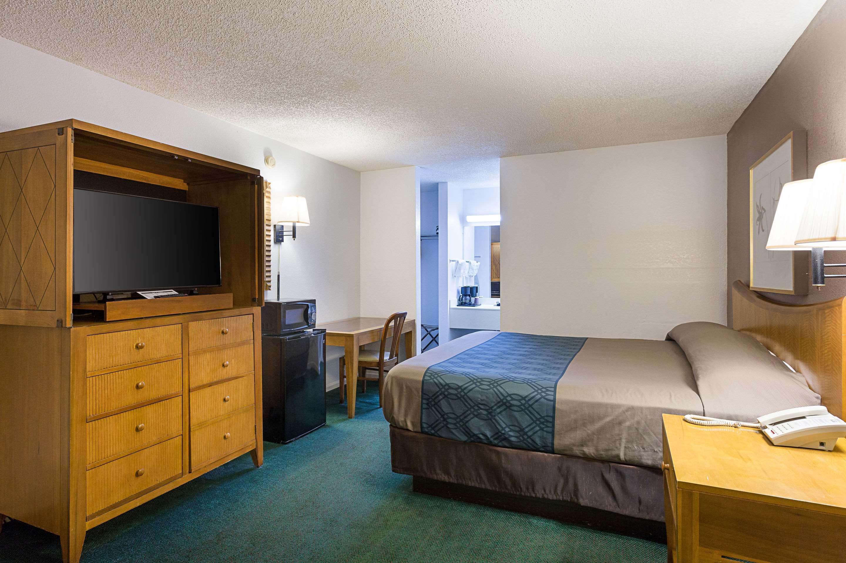 Rodeway Inn Lake City I-75 Экстерьер фото